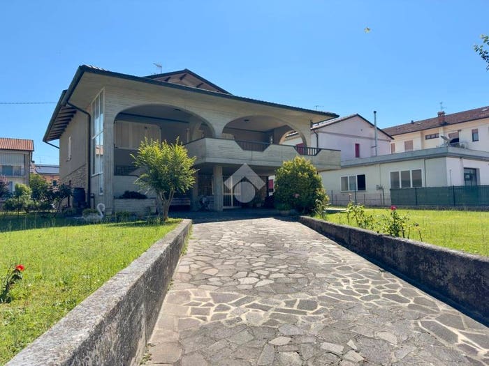 Casa con 6 locali in vendita in Via biturgense, Cerbara, Città di Castello