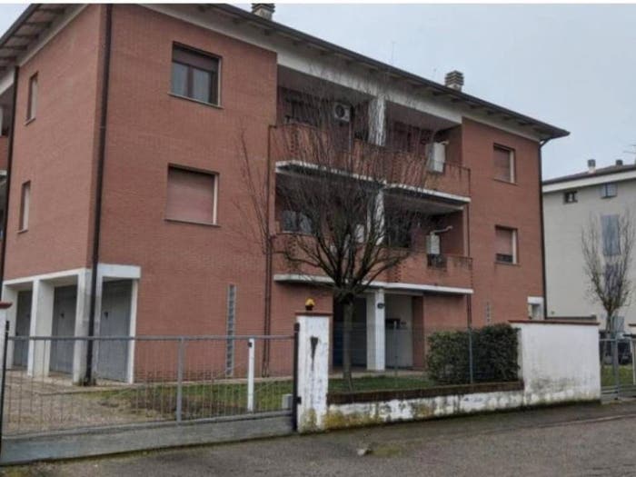 Appartamento trilocale in vendita in Via Manzoni, San Lorenzo Della Pioppa, San Prospero