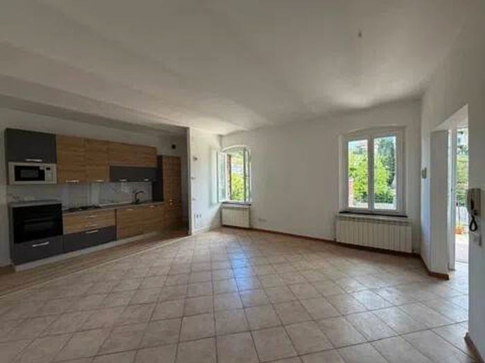 Appartamento con 6 locali in vendita in Via Giacomo Puccini, Ponte Felcino, Perugia