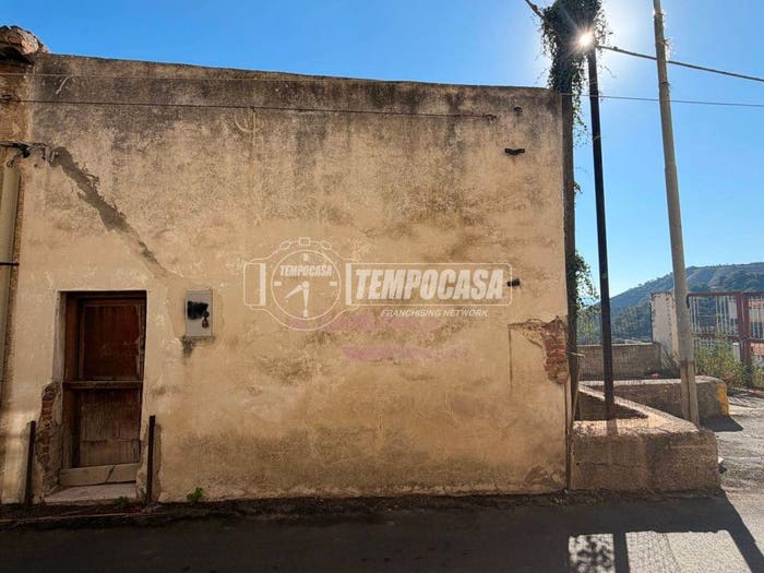 Appartamento bilocale in vendita in Strada Provinciale snc, Larderia, Messina
