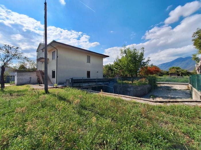 Casa con 6 locali in vendita in Via Marangon, Zanè