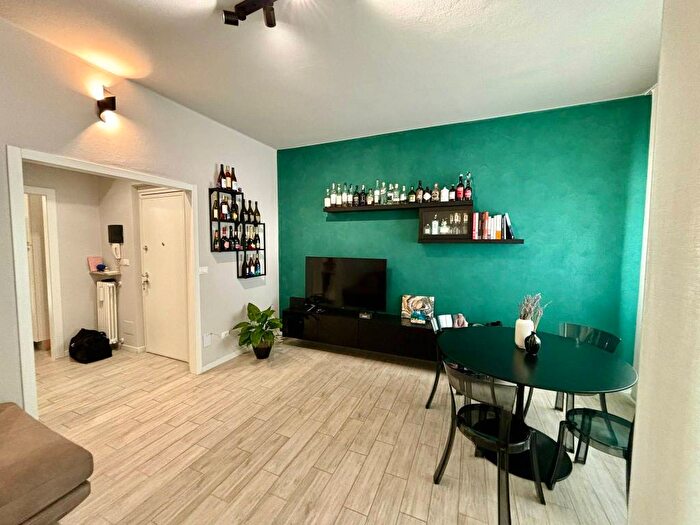 Appartamento trilocale in vendita in Via Carlo Maruffi, Clinica Piacenza, Piacenza