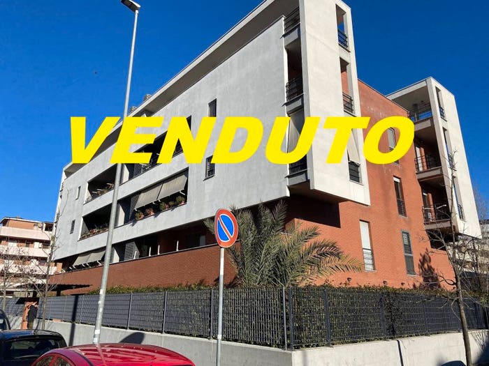 Appartamento bilocale in vendita in Via Gian Maria Volontè, Porta di Roma, Roma