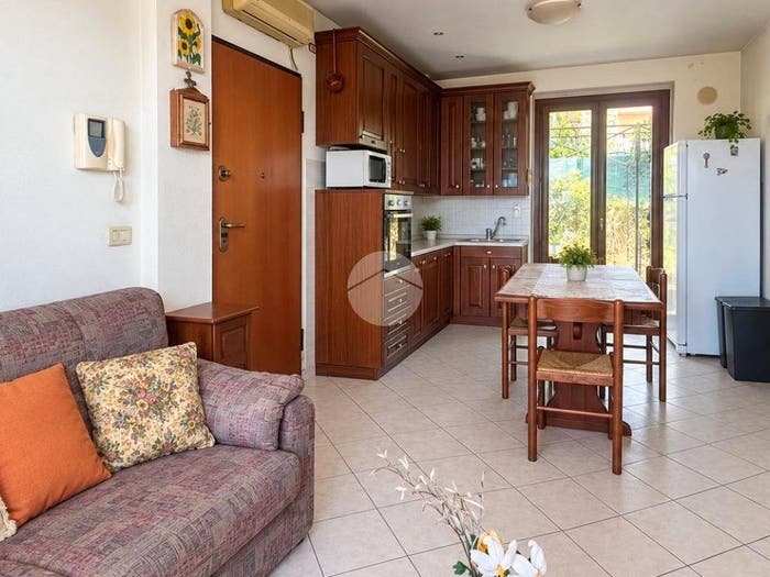 Appartamento quadrilocale in vendita in Via Isola di Arturo, Centro, Grottammare