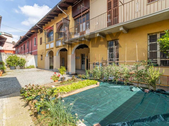 Casa con 6 locali in vendita in via firenze, Chiavazza, Biella
