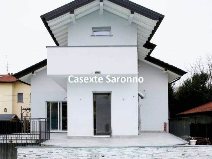 Casa con 5 locali in vendita in Via Mameli, Arsago Seprio