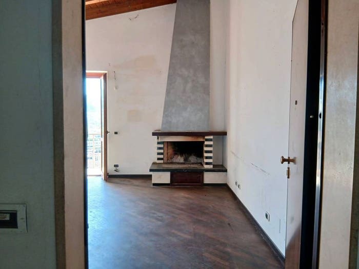 Appartamento trilocale in vendita in Corso Giuseppe Garibaldi, Orte Scalo, Orte