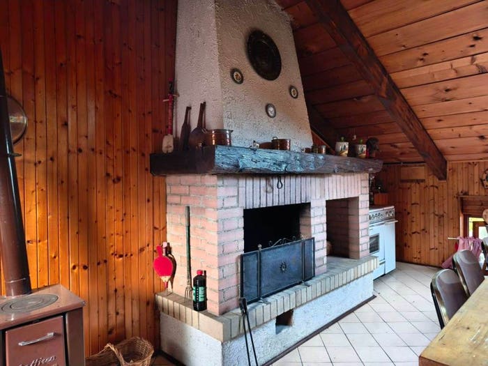 Casa con 5 locali in vendita in via Gramsci, Pralungo