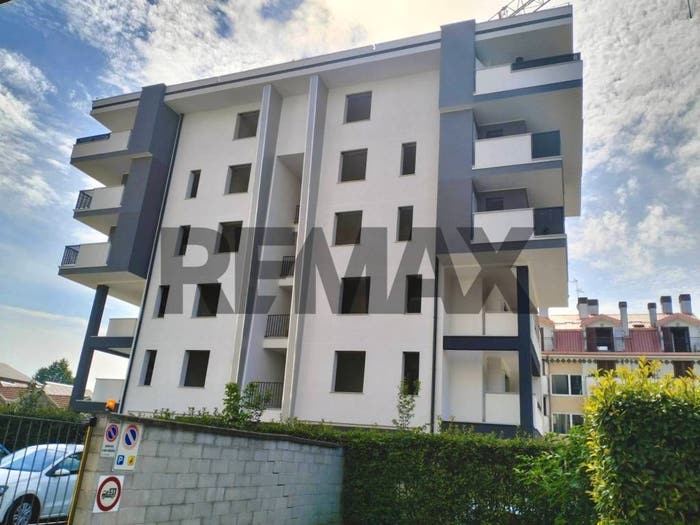 Appartamento bilocale in vendita in Sciarè, Gallarate