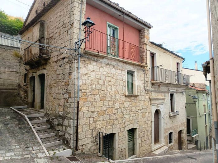 Casa trilocale in vendita in Castelbottaccio