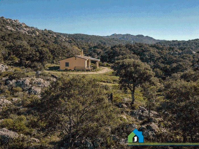 Casa trilocale in vendita in SS, Calangianus