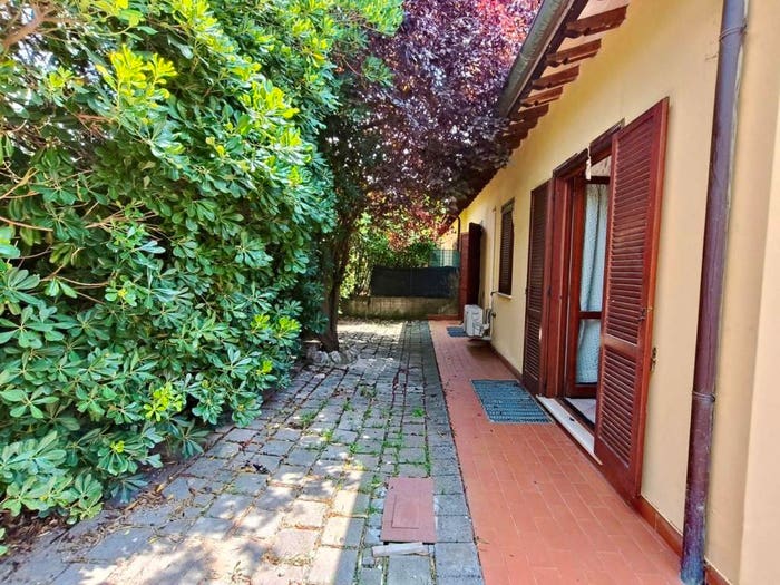 Casa con 6 locali in vendita in Via Agostino di Duccio snc, Centro, Amelia