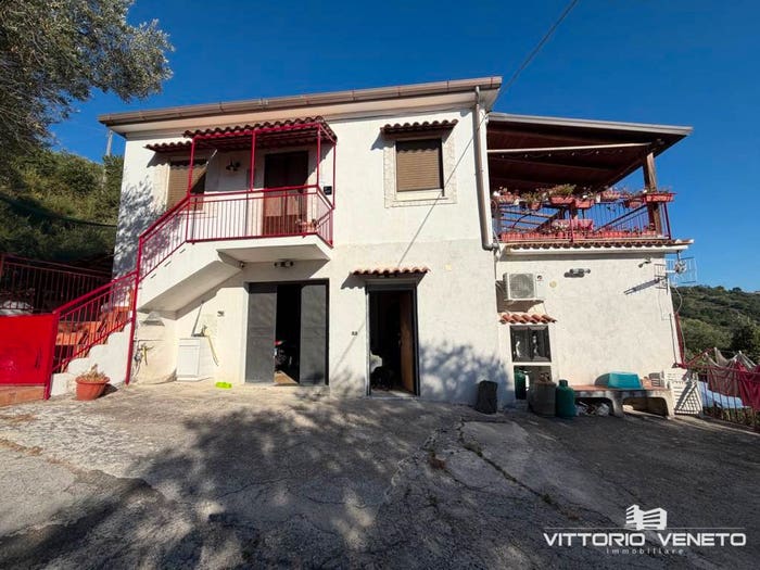 Appartamento trilocale in vendita in Via Alberto Moravia, Agropoli