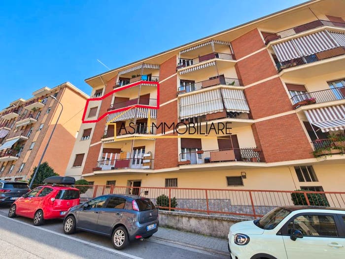 Appartamento quadrilocale in vendita in Via Carlo Nogaro, Ospedale, Asti