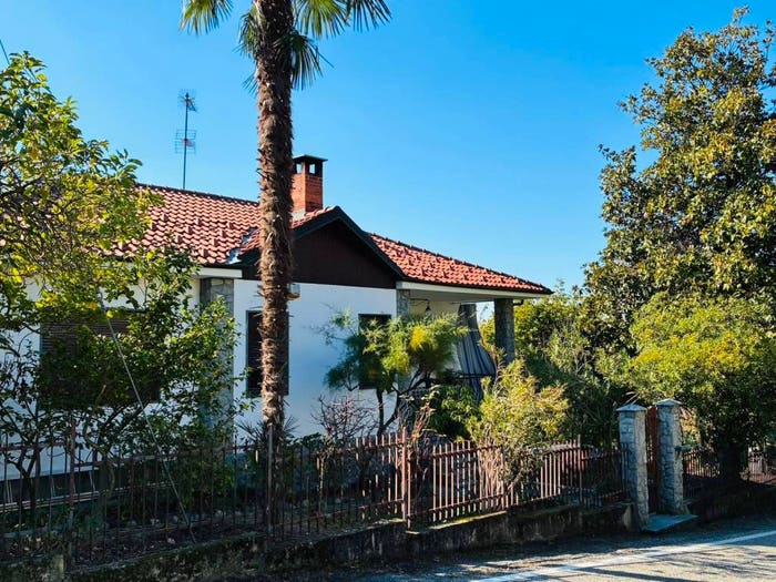 Casa con 6 locali in vendita in Via Trotta, San Raffaele Cimena