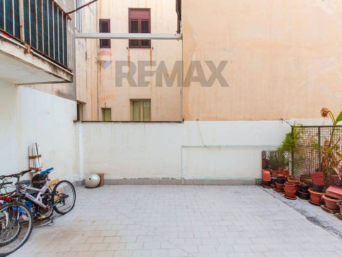 Appartamento con 5 locali in vendita in Via Conte Di Torino, Libertà Stazione, Catania