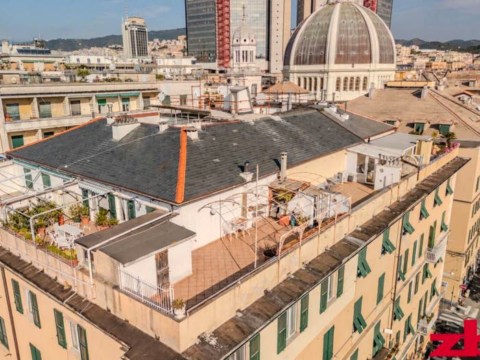 Appartamento con 6 locali in vendita in Piazza Paolo da Novi, Foce, Genova