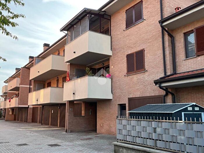 Appartamento bilocale in vendita in Via Cusani, Caselle Lurani