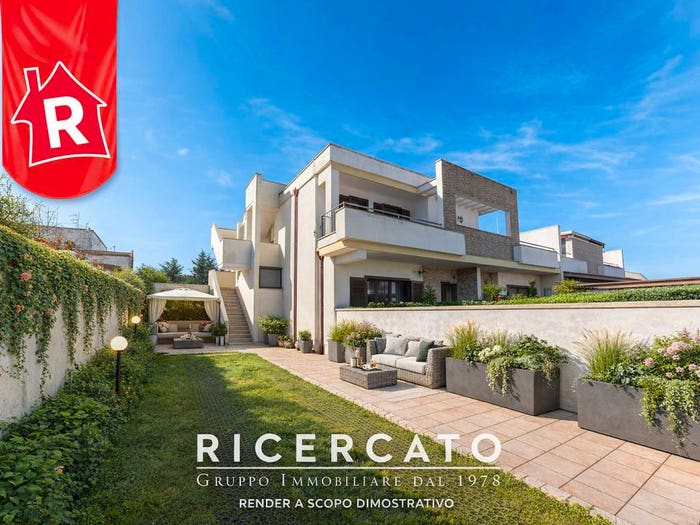 Appartamento con 5 locali in vendita in Via Luigi Settembrini, Cicalella, Lecce