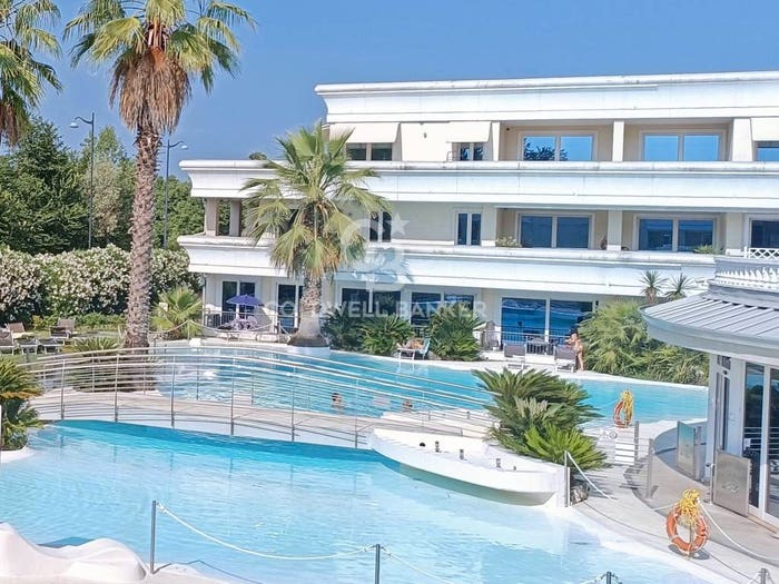 Appartamento bilocale in vendita in Viale Francesco Agello, Rivoltella, Desenzano del Garda