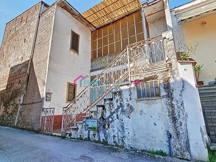 Appartamento quadrilocale in vendita in Via Torre, Centro, Scisciano