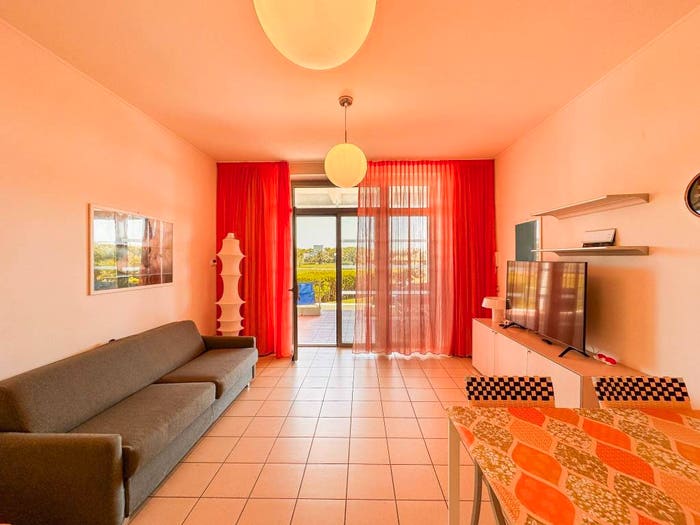 Casa bilocale in vendita in Viale del Tirreno, Calambrone, Pisa