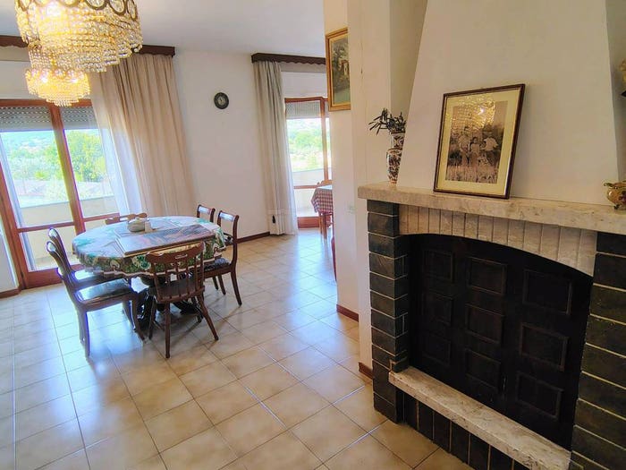 Appartamento trilocale in vendita in Corso Nazionale, Piane D'Archi Quadroni, Archi