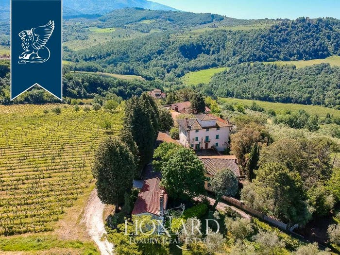 Casa con 6 locali in vendita in Le Palaie, Pelago