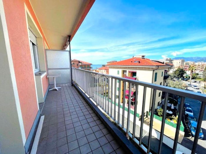 Appartamento bilocale in vendita in Via degli amici, Piani di Borghetto Ospedale, Bordighera