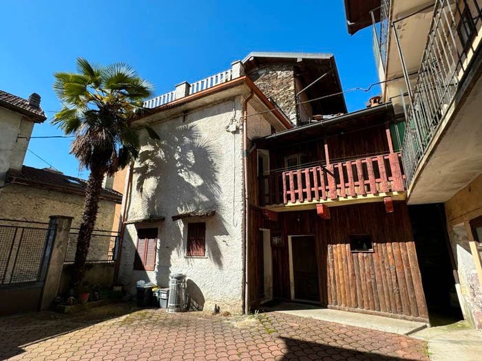 Casa con 5 locali in vendita in Via Torino, Brovello, BrovelloCarpugnino