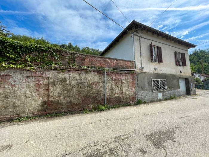 Casa trilocale in vendita in Via San Biagio, Castelnuovo Belbo