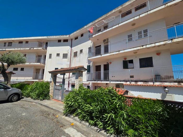 Appartamento trilocale in vendita in Via Vittorio Veneto, Cirella, Diamante