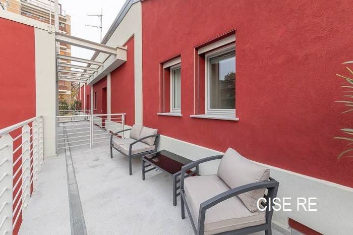 Appartamento trilocale in vendita in Via Contardo Ferrini, Porta Romana Medaglie d'Oro, Milano