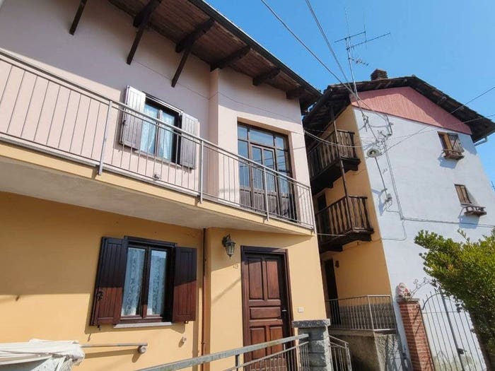 Casa trilocale in vendita in Strada Favaro di Là, Favaro, Biella