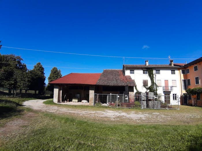 Casa con 6 locali in vendita in Isola Vicentina