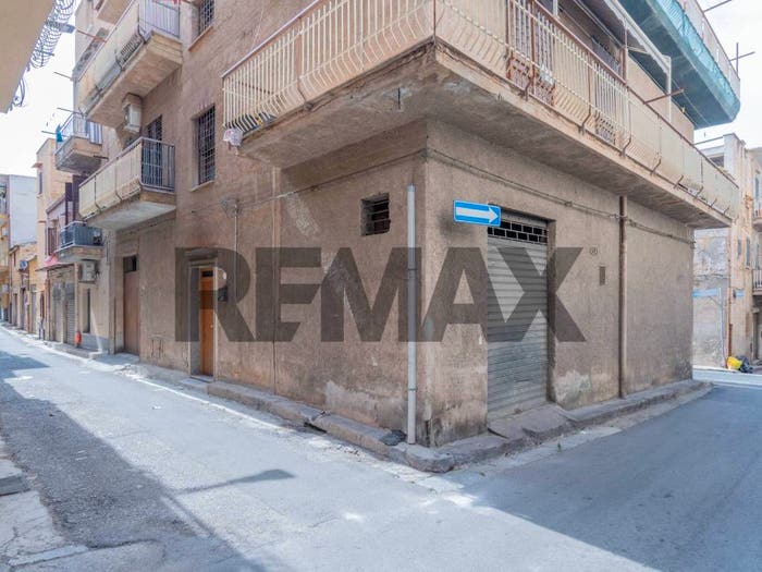 Casa con 5 locali in vendita in Via Santa Caterina, Centro, Bagheria