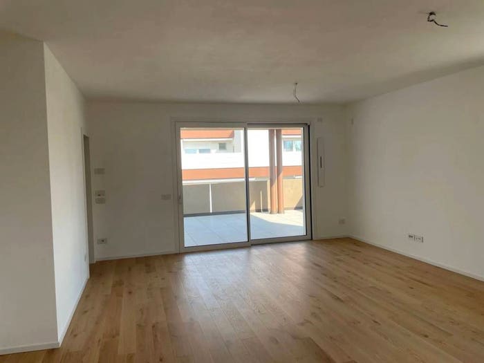 Appartamento quadrilocale in vendita in Via Giotto, Castelfranco Veneto