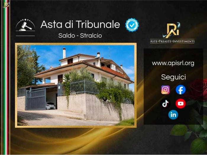 Appartamento con 6 locali in vendita in Via Concordia, Centro, San Demetrio Corone
