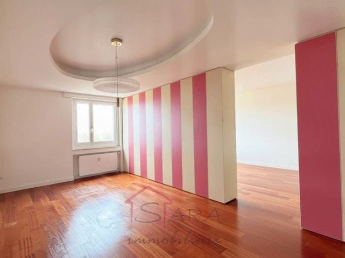 Appartamento quadrilocale in vendita in Corso Milano, Savonarola Ponte Molino, Padova