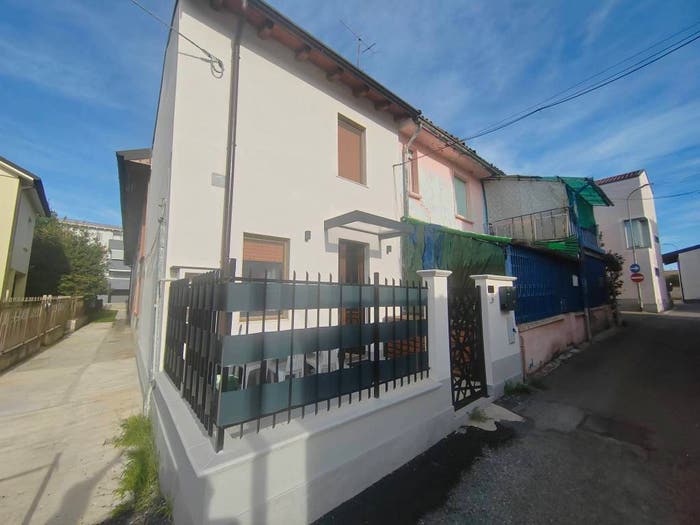 Appartamento bilocale in vendita in Via Maggio, Centro, Lacchiarella