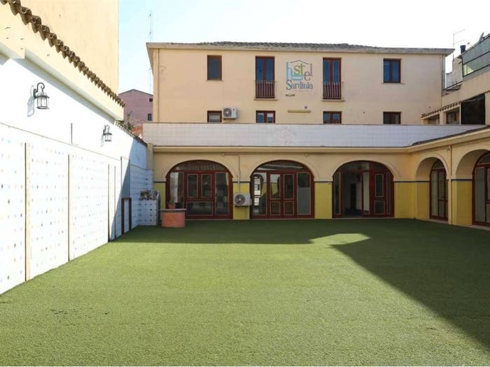Casa con 6 locali in vendita in via dante, Quartu, Quartu Sant'Elena