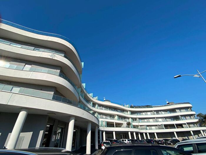 Appartamento quadrilocale in vendita in Via Nazionale delle Puglie, San Vitaliano