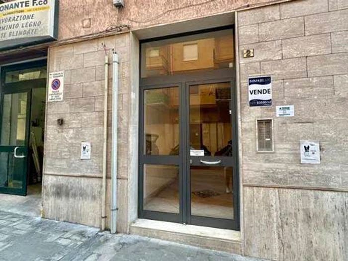 Appartamento trilocale in vendita in Via Lupoli, Tre Carrare, Taranto