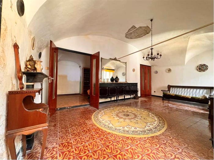 Appartamento con 6 locali in vendita in Corso Mario Ponzoni, Centro, Pieve di Teco