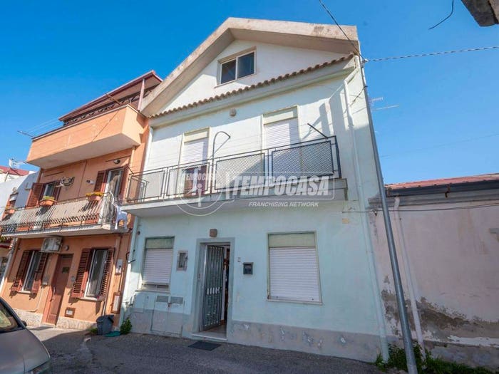 Appartamento bilocale in vendita in Via Boccetta Faro Superiore, Faro Superiore Sperone, Messina