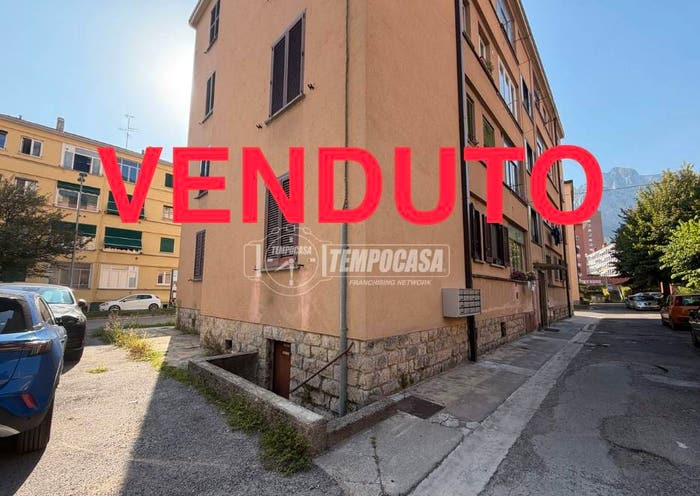 Appartamento bilocale in vendita in Via Gradisca, Germanedo, Lecco