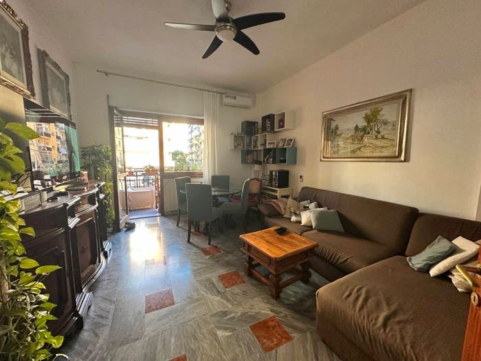 Appartamento quadrilocale in vendita in Via Valdinievole, Novoli, Firenze