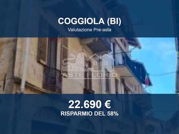 Casa con 6 locali in vendita in Via Roma, Coggiola
