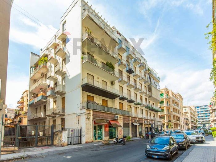 Casa con 6 locali in vendita in Via Pasubio, Corso Italia Europa, Catania