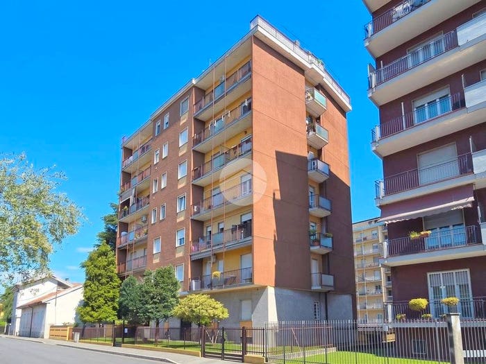 Appartamento quadrilocale in vendita in Via G Mameli, Cedrate, Gallarate